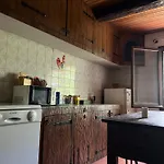 Belle En Bois Chez Antoine