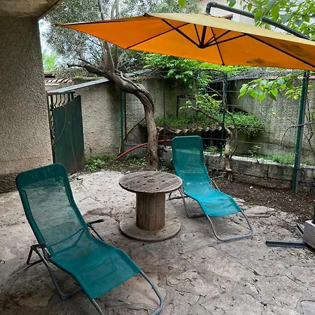 Belle En Bois Chez Antoine בית אירוח