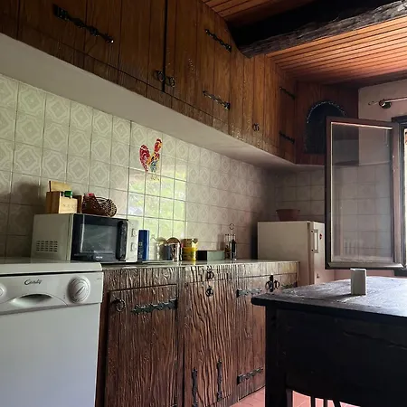 Belle En Bois Chez Antoine