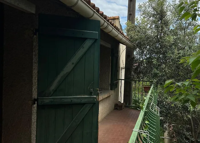 Belle En Bois Chez Antoine Séjour chez l'habitant Montpellier